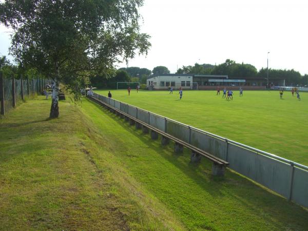Sportplatz Dettingen - Karlstein/Main-Dettingen