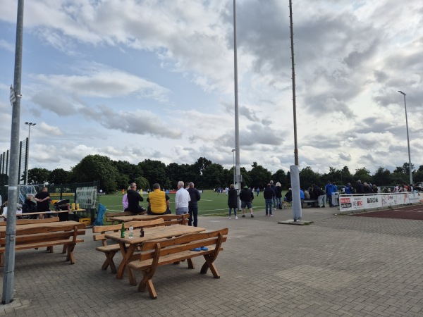 Sportanlage Gierather Straße - Jüchen-Gierath