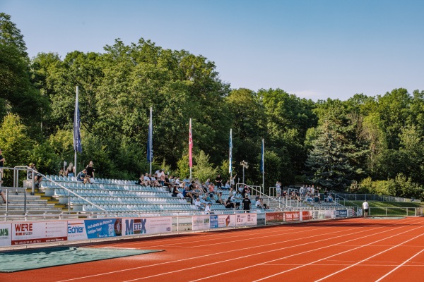 Ernst-Thälmann-Stadion - Zeitz