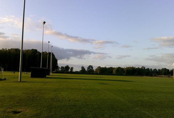 Holtens Sportplatz D - Halvesbostel