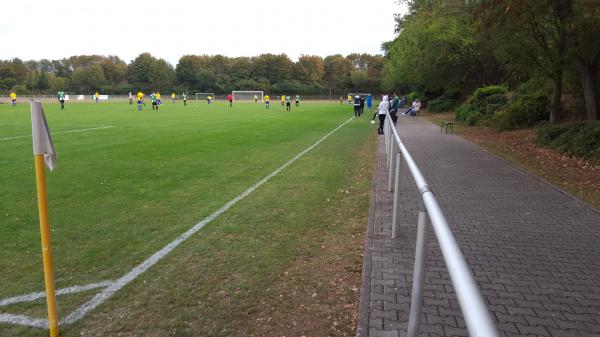 Bezirkssportanlage Elfrath Platz 2 - Krefeld-Elfrath