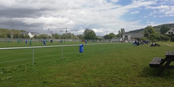 Sportplatz an der Mosel - Temmels