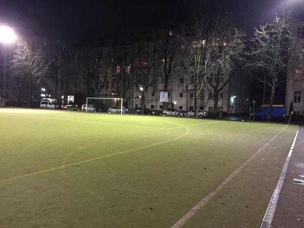 Sportplatz Wiesbadener Straße - Berlin-Friedenau