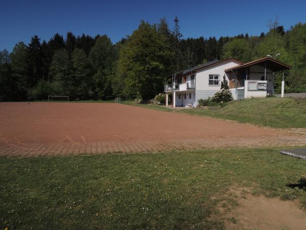 Sportplatz Bremthaler Weg - Wiesbaden-Auringen