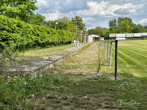 Sportanlage Sudwiese - Laatzen-Gleidingen