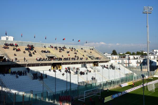 Stadio Comunale Erasmo Iacovone - Taranto