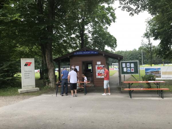 Rathaus-Apotheken-Arena - Meitingen