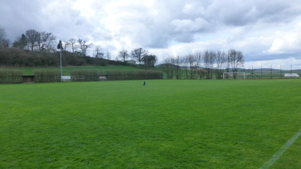 Sportplatz Lindenstraße - Neuental-Waltersbrück