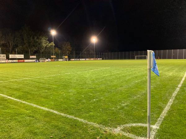 Sportanlage Pöschenriet - Neftenbach