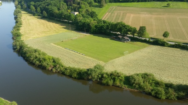 Sportanlage an der Weser - Beverungen-Herstelle