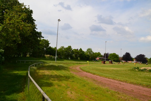 Sportplatz Friedrich-Ludwig-Jahn-Straße - Söhlde-Hoheneggelsen