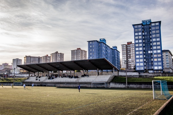 Campo de Fútbol Municipal de Caranza - Ferrol, GA