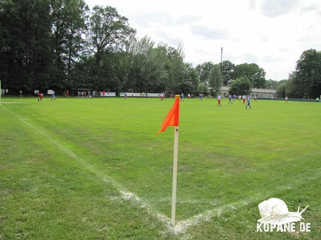 Waldparkstadion am Schloß - Radeburg-Berbisdorf