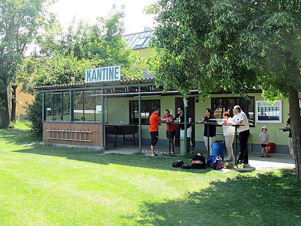 Sportplatz Essling - Wien