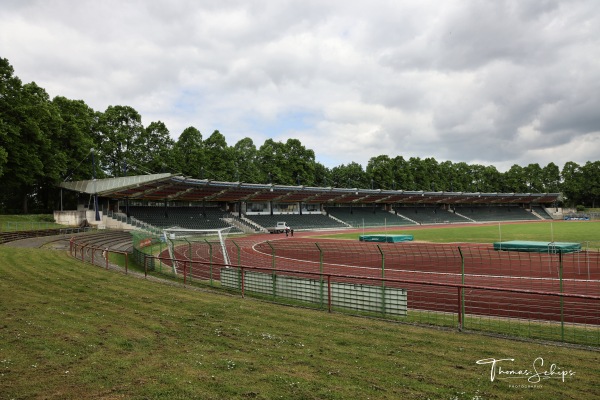 Jahnstadion im Sportpark Göttingen - Göttingen