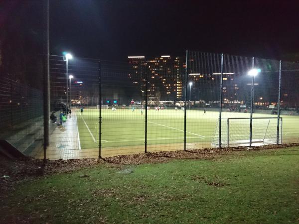 Lilli-Henoch-Sportplatz - Berlin-Kreuzberg