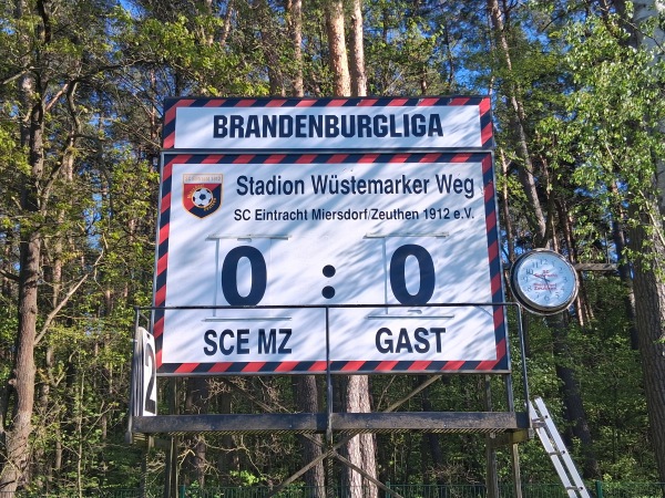 Sportplatz Wüstemarker Weg  - Zeuthen-Miersdorf