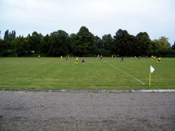 Sportanlage Mariannenpark Platz 2 - Leipzig-Abtnaundorf