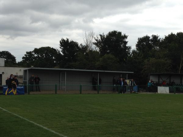 Berkeley Fields - Greenford, Greater London