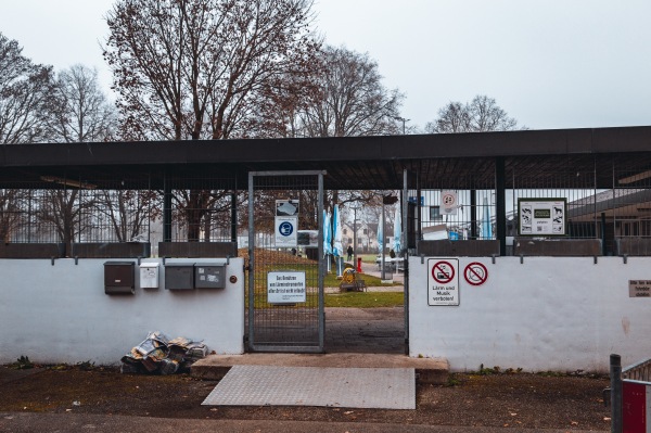 Bezirkssportanlage Kronwinkler Straße Platz 2 - München-Aubing