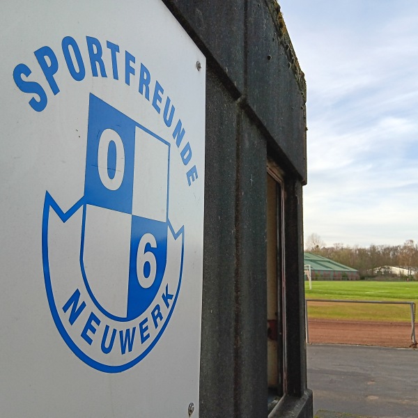 Bezirkssportanlage Gathersweg - Mönchengladbach-Neuwerk