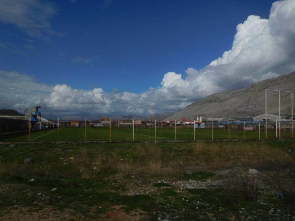 Stadion Tuško Polje (im Umbau) - Tuzi