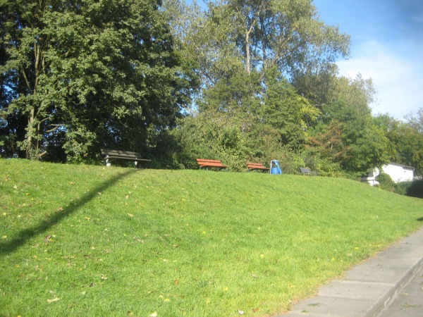 Sportplatz Tannenbergstraße - Leverkusen