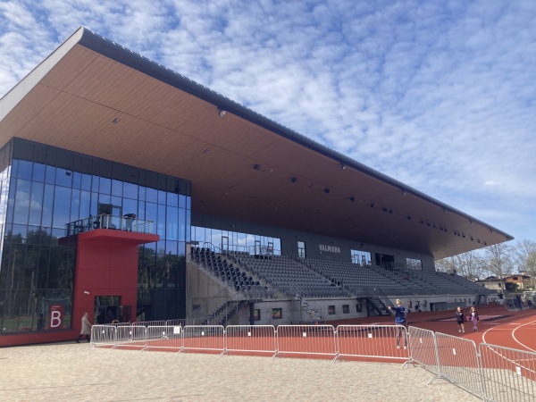 Jāņa Daliņa stadions - Valmierā