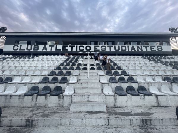 Estadio Ciudad de Caseros - Caseros, BA