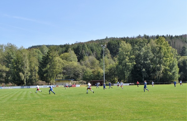 Sportplatz Am Lehmberg - Hatzfeld/Eder-Reddighausen