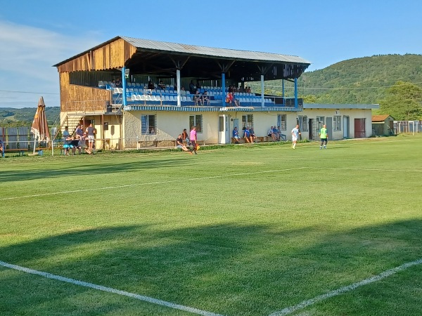 Futbalový štadión Kochanovce - Humenné-Kochanovce