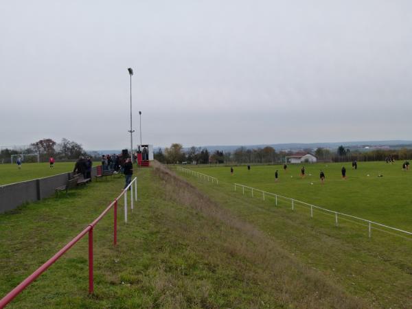 Eddi-Bommersheim-Sportfeld - Hungen-Obbornhofen