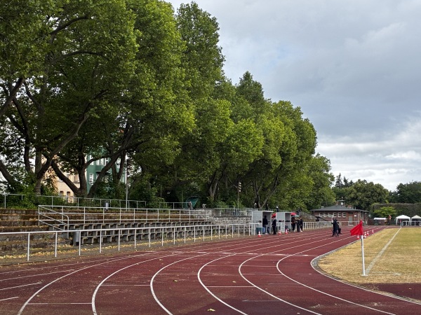 Willy-Kressmann-Stadion - Berlin-Tempelhof