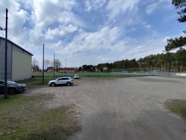 Sportplatz am Krähenberg - Möser-Hohenwarthe