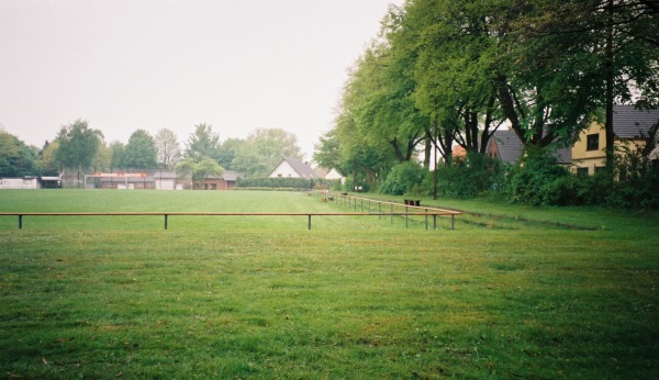 Sportplatz Schönebecker Straße - Bremen-Grohn