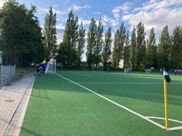 Sportplatz Wilstorfer Höh - Hamburg-Rönneburg