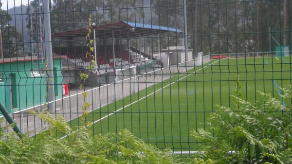 Campo de Fútbol Chan de Piñeiro liegan Tome - Marín (Pontevedra)