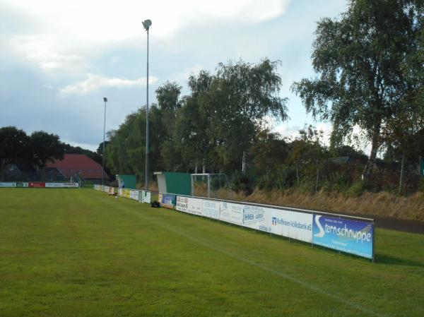 Sportplatz an der Schule - Dunum