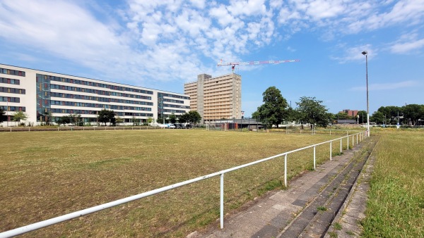 Bezirkssportanlage Fährstraße Platz 2 - Düsseldorf-Unterbilk