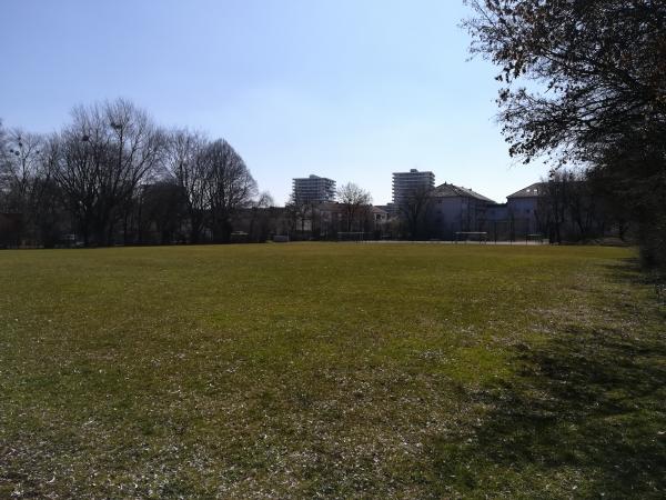 Sportanlage Hans-Denzinger-Straße Platz 3 - München-Milbertshofen