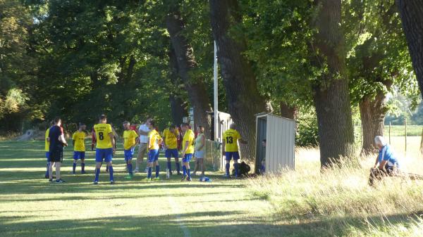 Sportplatz im Park - Luckau-Görlsdorf