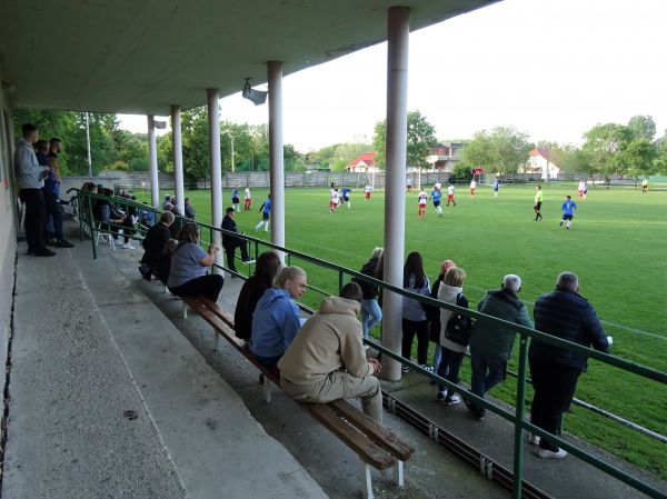 Futbalové ihrisko Potônske Lúky - Potônske Lúky