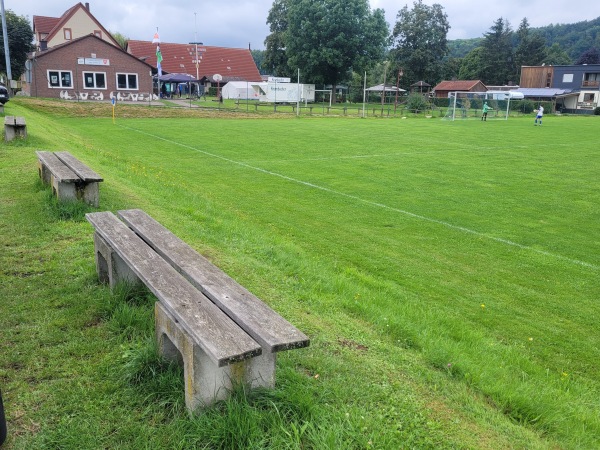 Sportplatz am Campingplatz - Heinsen
