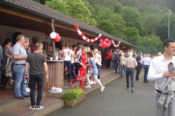 Hensel-Stadion - Lennestadt-Altenhundem