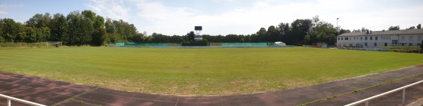 Heinrich-Oßwald-Stadion - Illertissen-Au