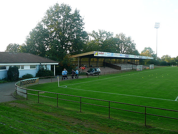 Günther-Volker-Stadion - Celle