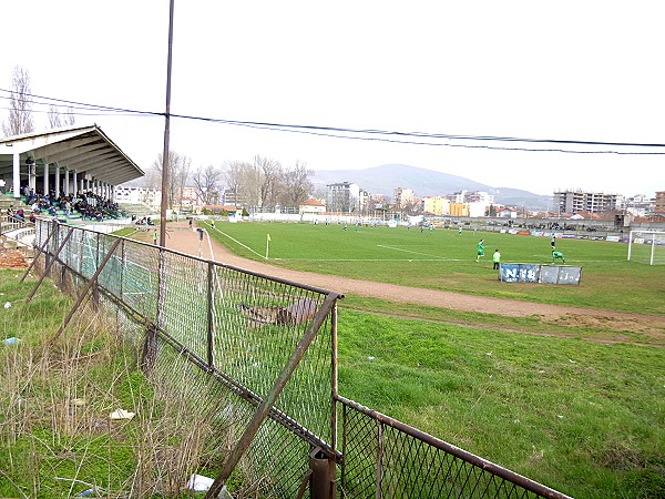 Stadiumi Riza Lushta - Mitrovicë (Kosovska Mitrovica)