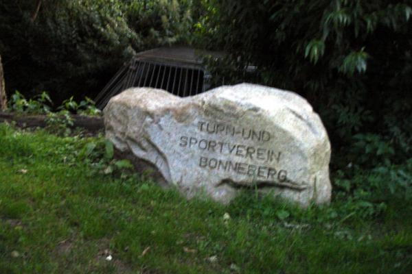 Borstenbach-Stadion - Vlotho-Bonneberg