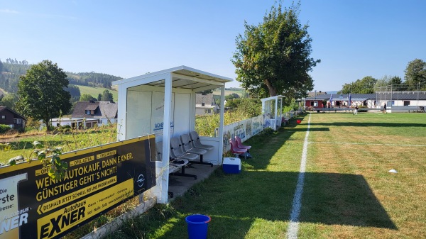 Sportplatz Schulstraße - Issigau