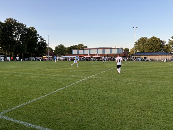 Sportanlage Jahnstraße B-Platz - Saterland-Strücklingen